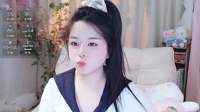 Snapshot of SweetTease2025 chatting on October 24, 6:04 pm SweetTease2025 online show from October 24, 6:04 pm