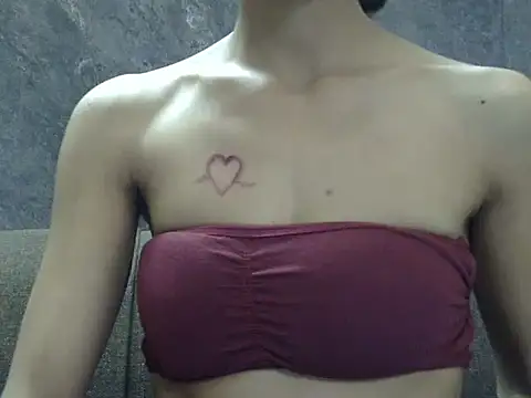 Snapshot of Your-muskan chatting on October 26, 10:43 am Your-muskan online show from October 26, 10:43 am