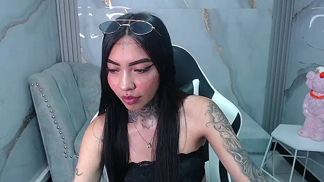 Snapshot of Ashley_Blum_v chatting on September 29, 8:03 pm Ashley Blum v online show from September 29, 8:03 pm