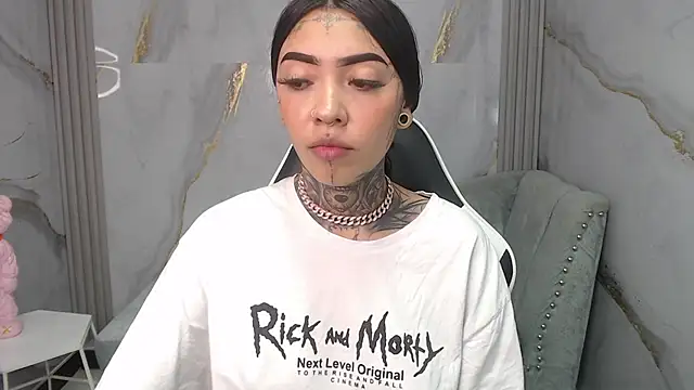 Snapshot of Ashley_Blum_v chatting on November 1, 8:13 pm Ashley Blum v online show from November 1, 8:13 pm