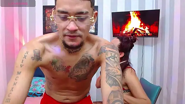 Snapshot of gatica2905 chatting on October 11, 3:22 am gatica2905 online show from October 11, 3:22 am