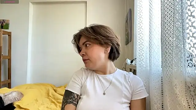 LIME GINGER online show from September 11, 1:22 pm
