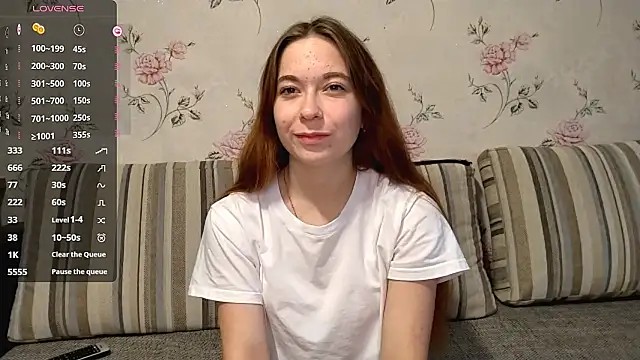 KissKarina online show from September 26, 2:25 pm