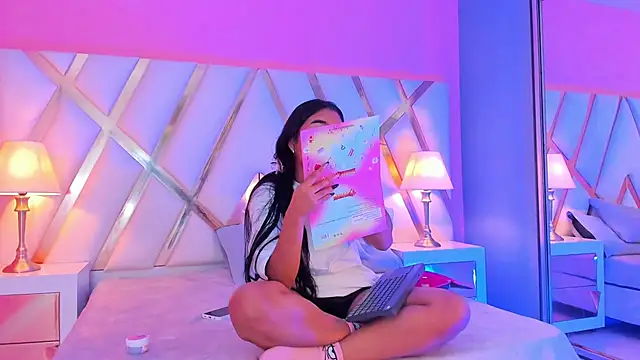 JadeeKhan online show from October 15, 8:11 pm