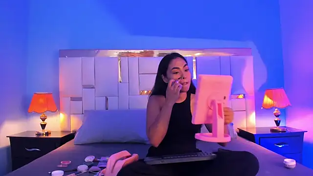 JadeeKhan online show from September 29, 7:52 pm