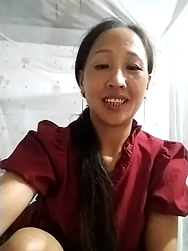 Snapshot of cute_love00 chatting on October 8, 11:09 pm cute love00 online show from October 8, 11:09 pm