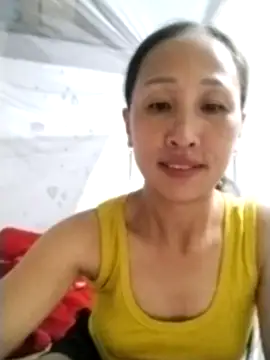 Snapshot of cute_love00 chatting on October 5, 5:45 am cute love00 online show from October 5, 5:45 am