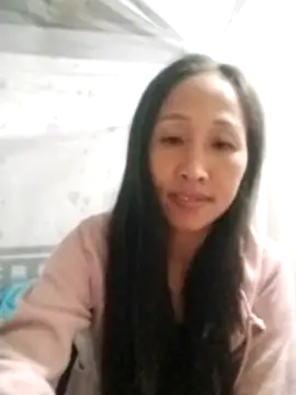 Snapshot of cute_love00 chatting on October 23, 1:06 pm cute love00 online show from October 23, 1:06 pm