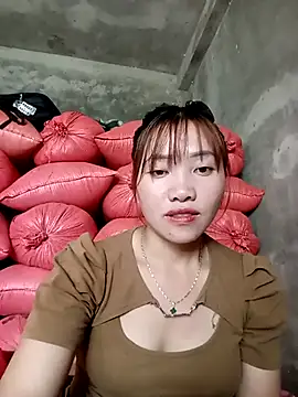 Snapshot of adbosa_00 chatting on September 21, 2:32 am adbosa 00 online show from September 21, 2:32 am