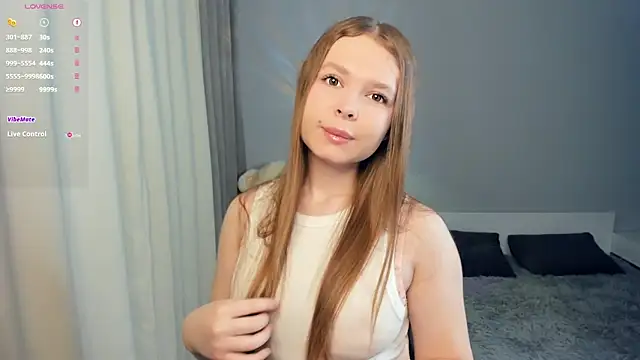 Snapshot of BelleDream chatting on September 19, 6:07 pm BelleDream online show from September 19, 6:07 pm