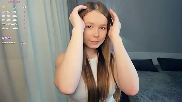 Snapshot of BelleDream chatting on September 21, 6:06 pm BelleDream online show from September 21, 6:06 pm