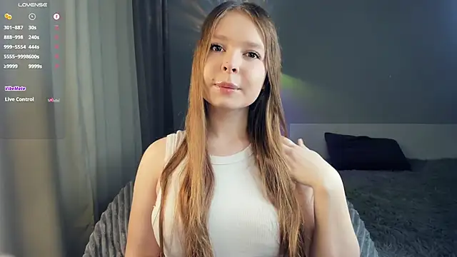 Snapshot of BelleDream chatting on September 28, 6:13 pm BelleDream online show from September 28, 6:13 pm