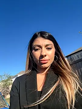 bbgurlnickii online show from November 11, 9:56 pm