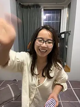 Snapshot of Hdmhdm-0022 chatting on October 10, 4:12 pm Hdmhdm-0022 online show from October 10, 4:12 pm