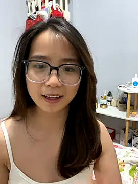 Snapshot of Hdmhdm-0022 chatting on October 29, 5:04 pm Hdmhdm-0022 online show from October 29, 5:04 pm