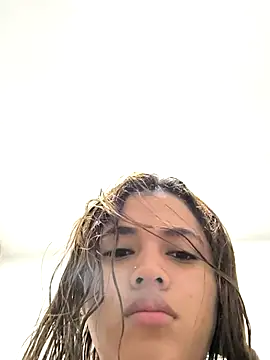 Snapshot of butterfly777_ chatting on September 29, 11:04 am butterfly777  online show from September 29, 11:04 am