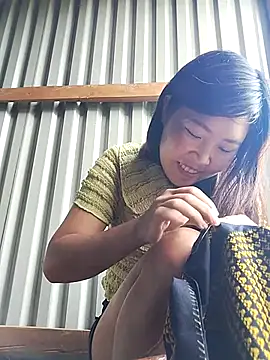 vivi cute online show from September 19, 1:15 am