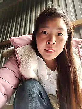 vivi cute online show from October 6, 4:40 am