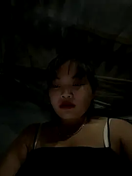 Snapshot of Lyrasss chatting on October 9, 2:21 pm Lyrasss online show from October 9, 2:21 pm