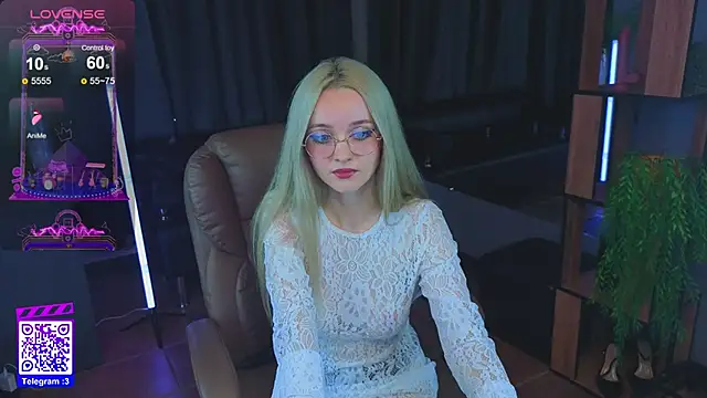 exxxcore  online show from September 24, 4:22 am