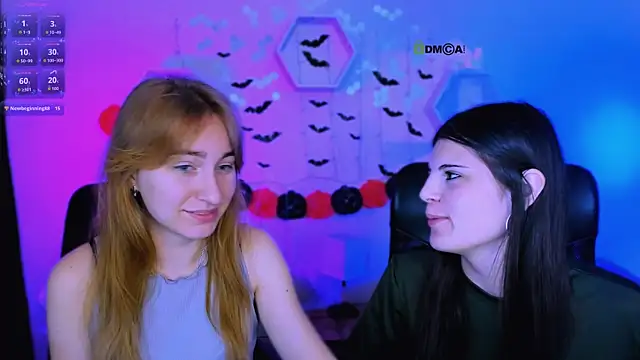 lizzie boom online show from November 1, 10:30 am