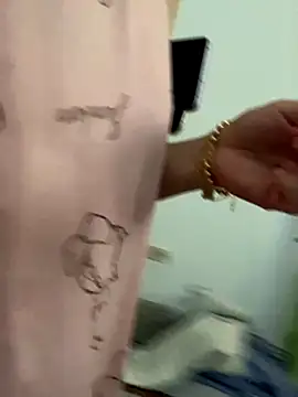 Snapshot of cgooh-611 chatting on October 11, 5:12 am cgooh-611 online show from October 11, 5:12 am