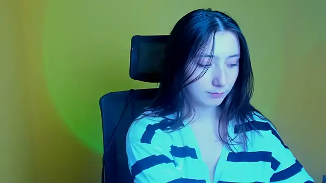 Snapshot of ScarlettVibe_ chatting on October 9, 11:14 am ScarlettVibe online show from October 9, 11:14 am