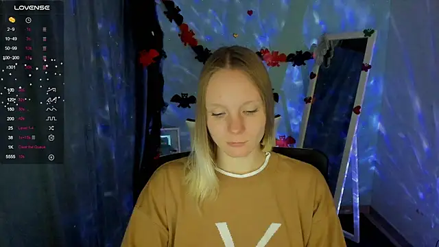 Kassandra XX online show from October 29, 1:15 pm