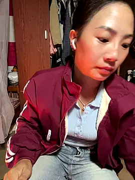 Snapshot of AAANINE22 chatting on September 24, 1:43 pm AAANINE22 online show from September 24, 1:43 pm