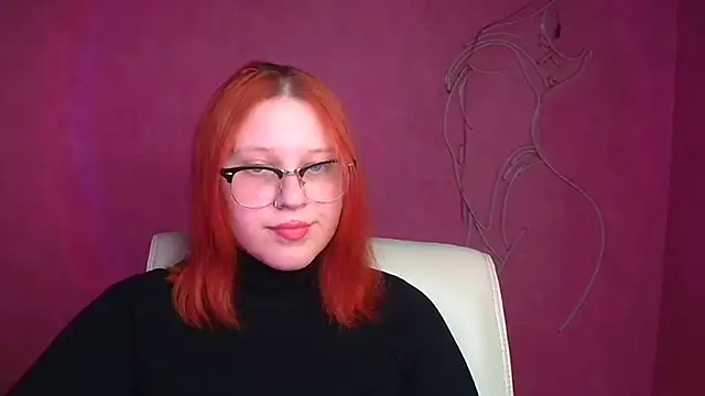 ScarletVixen  online show from September 12, 8:05 pm