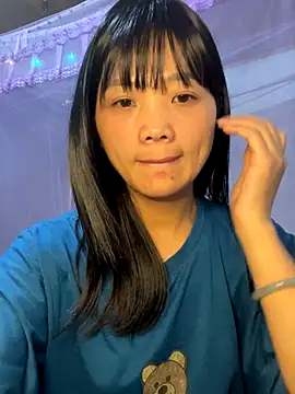 Snapshot of thaoyeuuu chatting on September 8, 2:49 pm thaoyeuuu online show from September 8, 2:49 pm