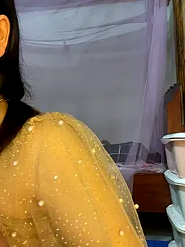 Snapshot of thaoyeuuu chatting on September 15, 1:30 pm thaoyeuuu online show from September 15, 1:30 pm