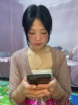 Snapshot of thaoyeuuu chatting on September 17, 1:42 pm thaoyeuuu online show from September 17, 1:42 pm