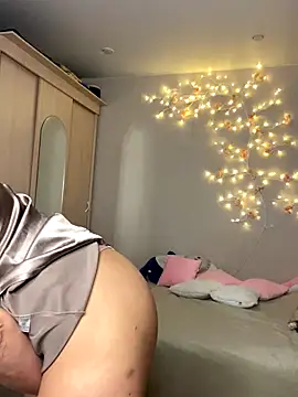 Snapshot of Bellissa_ chatting on October 7, 2:21 pm Bellissa online show from October 7, 2:21 pm