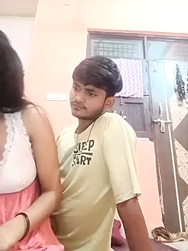 Roopacouple9 online show from October 12, 2:41 pm