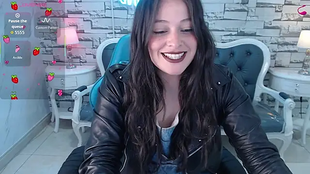 little alice a online show from September 9, 8:30 pm
