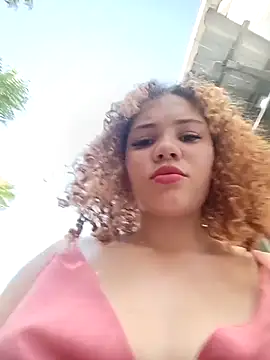 Snapshot of SirenRouge_69 chatting on October 9, 9:08 pm SirenRouge 69 online show from October 9, 9:08 pm