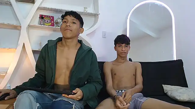 BEAUTY BOYS1 online show from September 26, 7:28 am