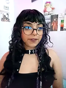 Kirmy mi online show from September 17, 5:44 pm
