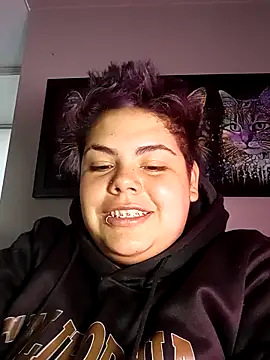 Snapshot of Hailey_Curvy chatting on September 28, 10:53 am Hailey Curvy online show from September 28, 10:53 am