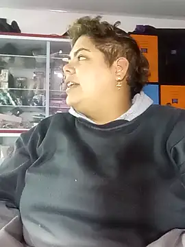 Snapshot of Hailey_Curvy chatting on September 19, 5:06 am Hailey Curvy online show from September 19, 5:06 am