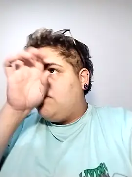 Snapshot of Hailey_Curvy chatting on October 27, 4:19 am Hailey Curvy online show from October 27, 4:19 am