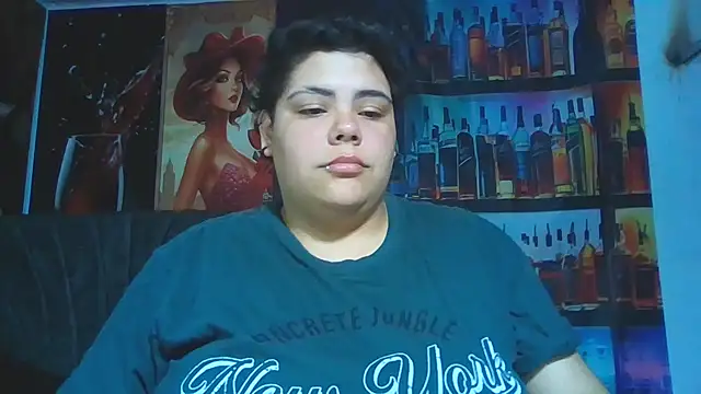Hailey Curvy online show from June 17, 7:10 am