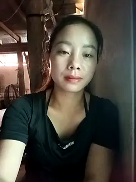 Snapshot of milo123-xx chatting on September 21, 3:27 am milo123-xx online show from September 21, 3:27 am