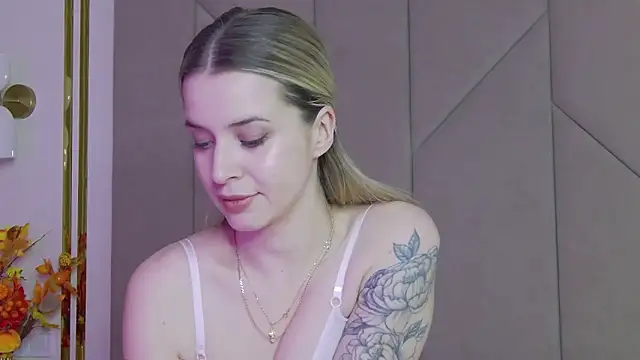 Touch me online show from November 29, 5:06 pm