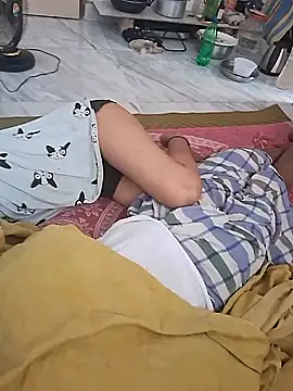 Hottestttu online show from October 26, 6:20 am