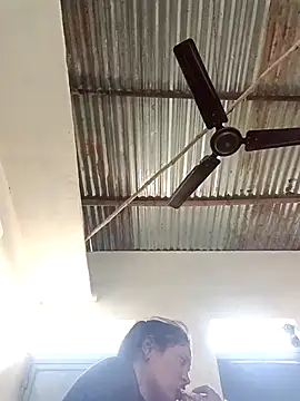 Snapshot of Dikchahot chatting on October 14, 5:10 am Dikchahot online show from October 14, 5:10 am