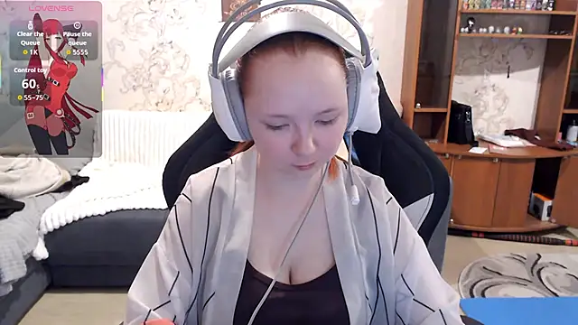 PansyBorriello online show from October 22, 5:51 pm