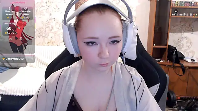 PansyBorriello online show from November 2, 4:10 pm