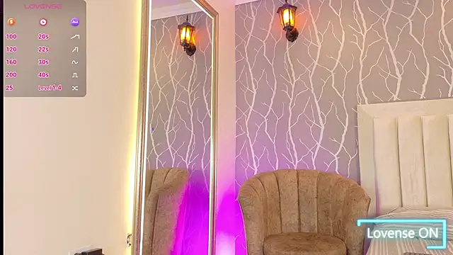 Sexy delirium1 online show from October 2, 12:32 pm